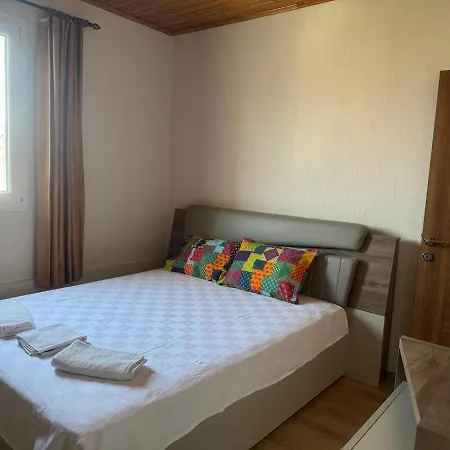 1 Bedroom Close To Bus Station And Mall 200 Mb Wifi Apartment Fethiye