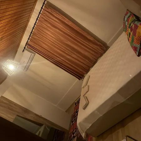 Apartment 1 Bedroom Close To Bus Station And Mall 200 Mb Wifi