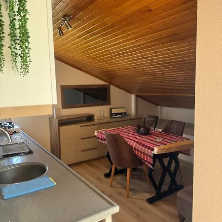 1 Bedroom Close To Bus Station And Mall 200 Mb Wifi Apartment Fethiye