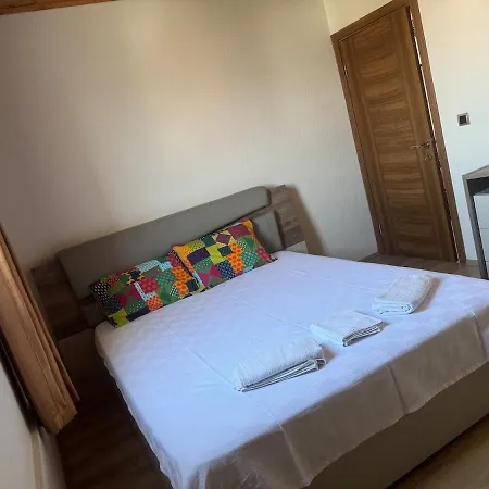 1 Bedroom Close To Bus Station And Mall 200 Mb Wifi Fethiye