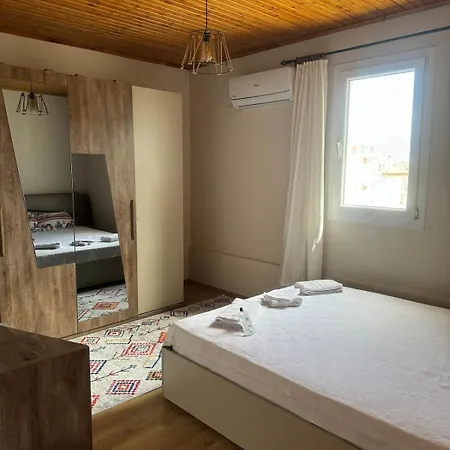 Apartment 1 Bedroom Close To Bus Station And Mall 200 Mb Wifi