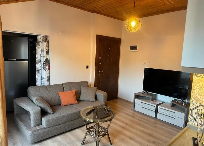 1 Bedroom Close To Bus Station And Mall 200 Mb Wifi